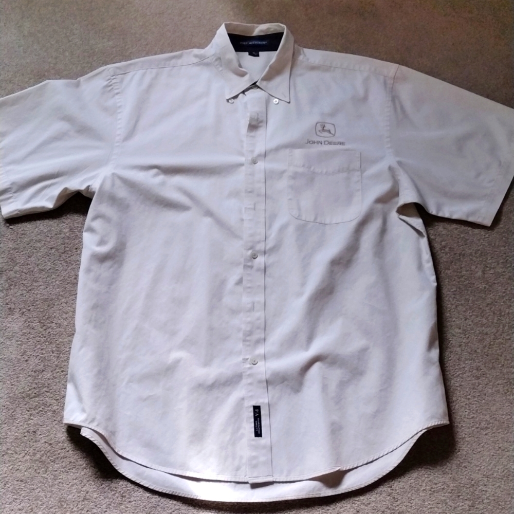 JOHN DEERE:  Men's XL CREAM Work Shirt Button Up